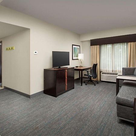 Hampton Inn & Suites Alpharetta-Windward Buitenkant foto
