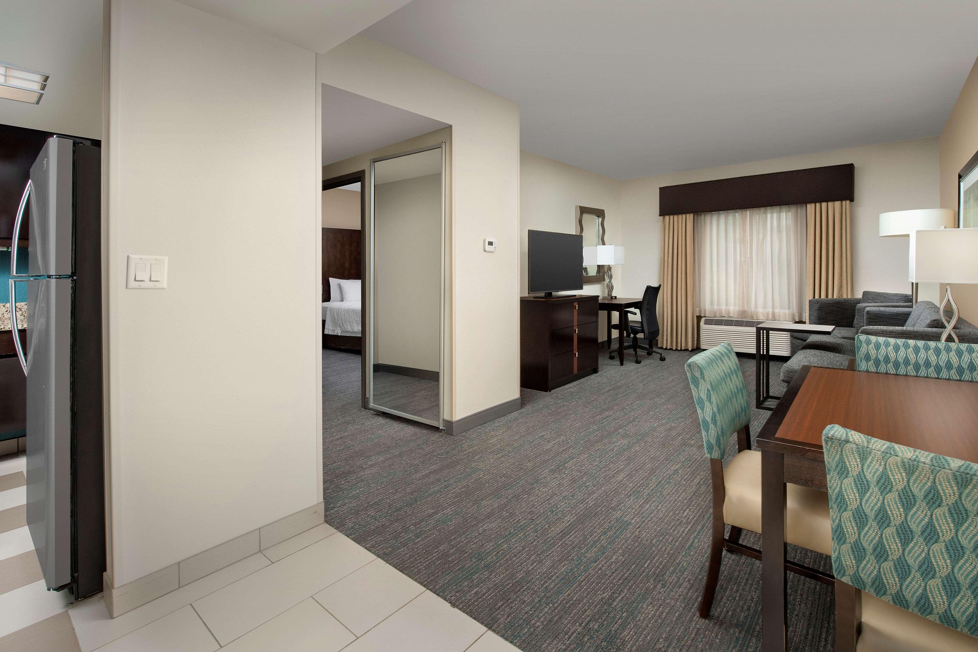 Hampton Inn & Suites Alpharetta-Windward Buitenkant foto