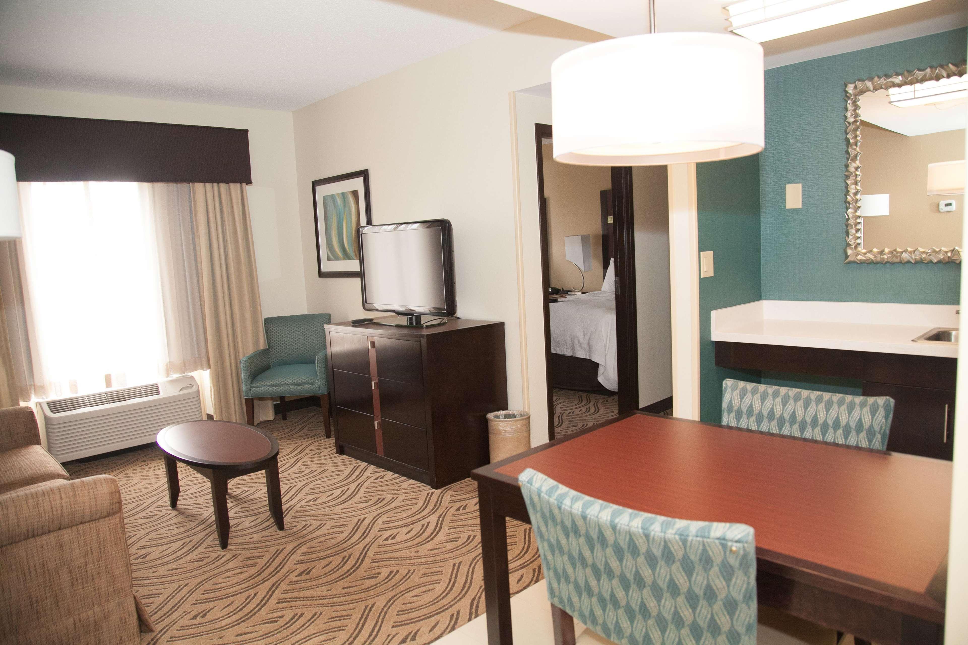 Hampton Inn & Suites Alpharetta-Windward Buitenkant foto