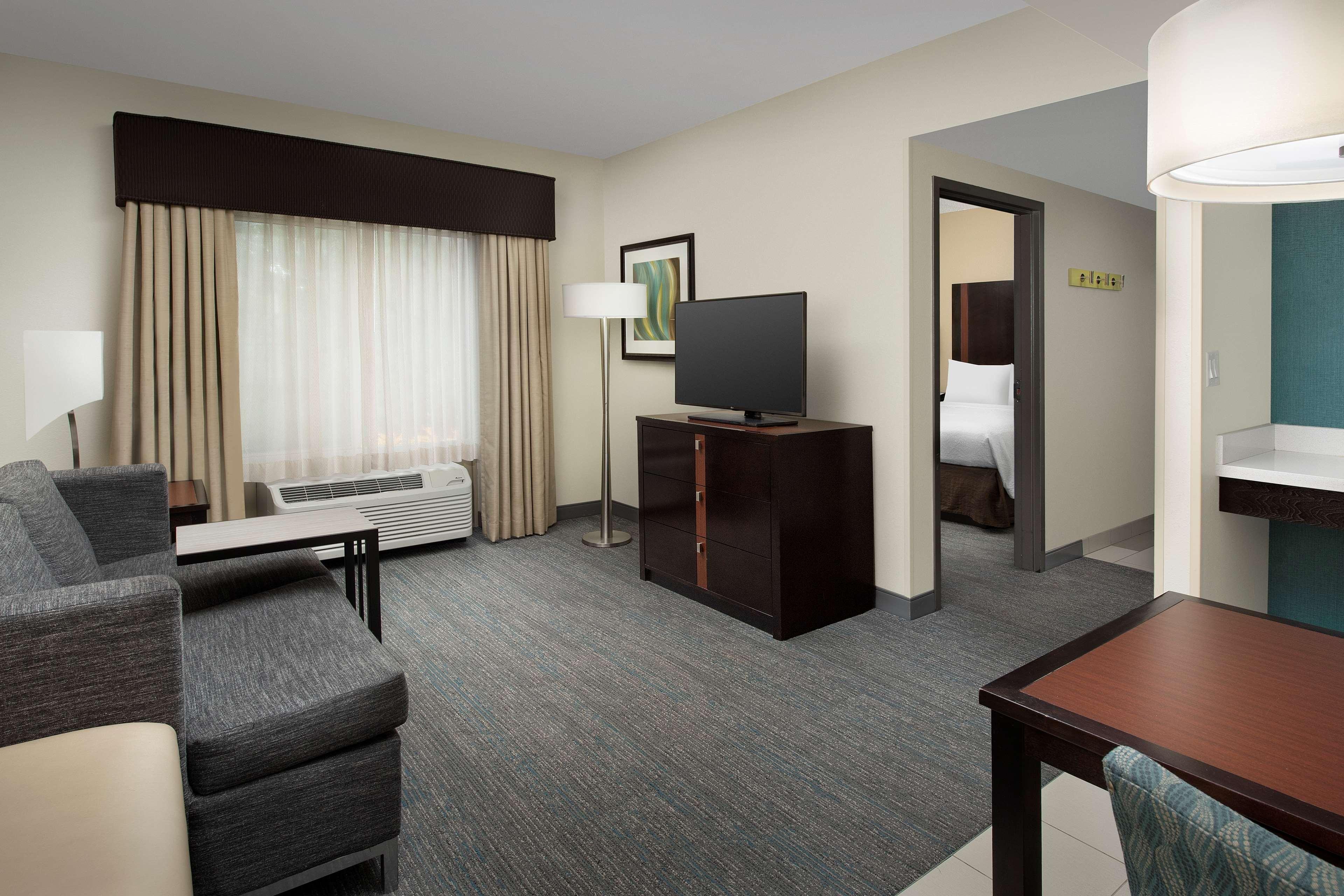 Hampton Inn & Suites Alpharetta-Windward Buitenkant foto