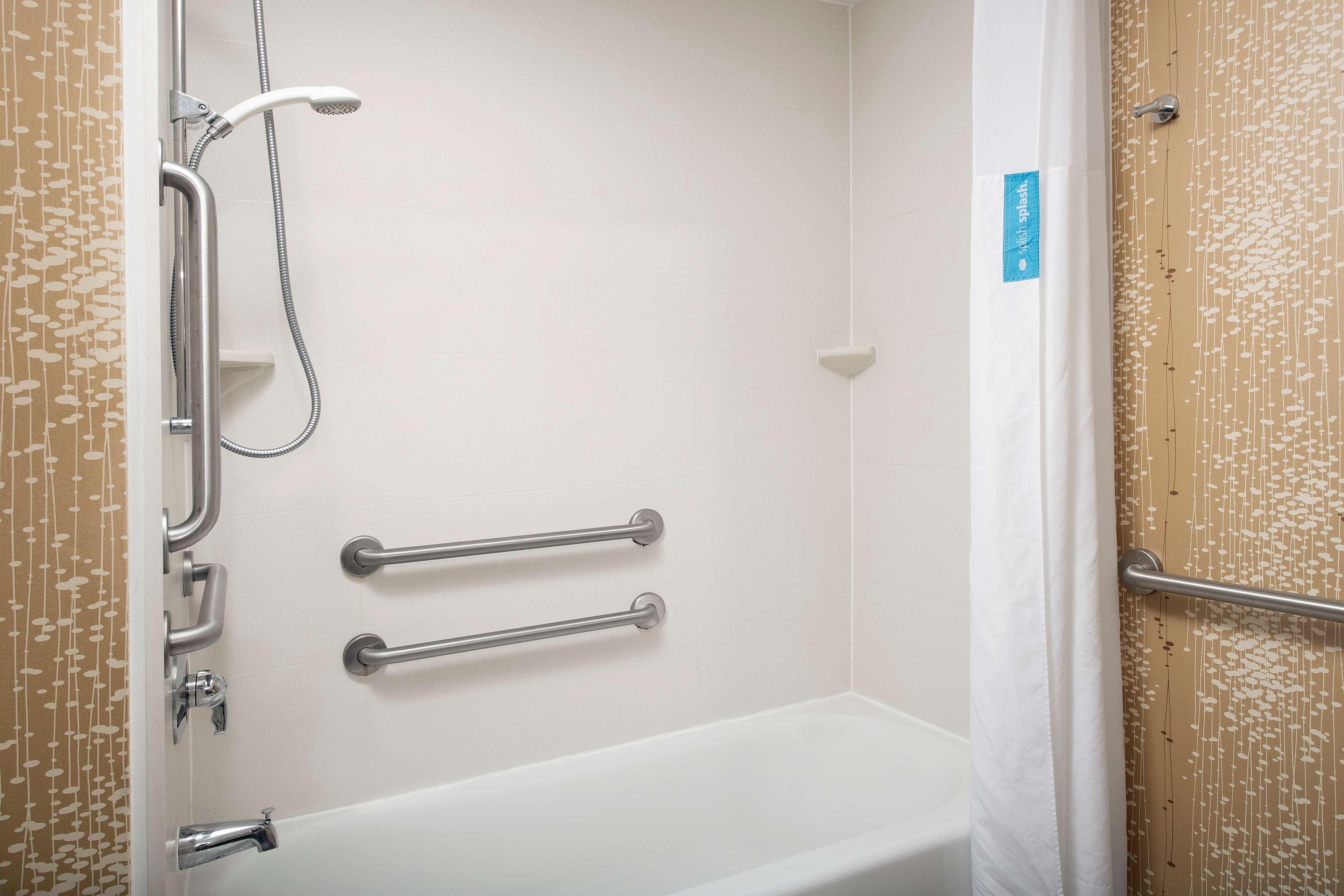 Hampton Inn & Suites Alpharetta-Windward Buitenkant foto