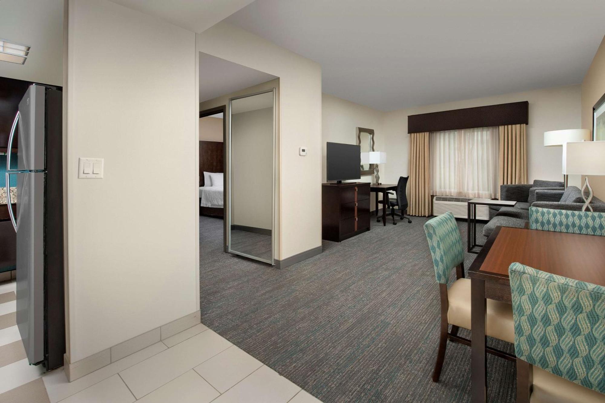 Hampton Inn & Suites Alpharetta-Windward Buitenkant foto